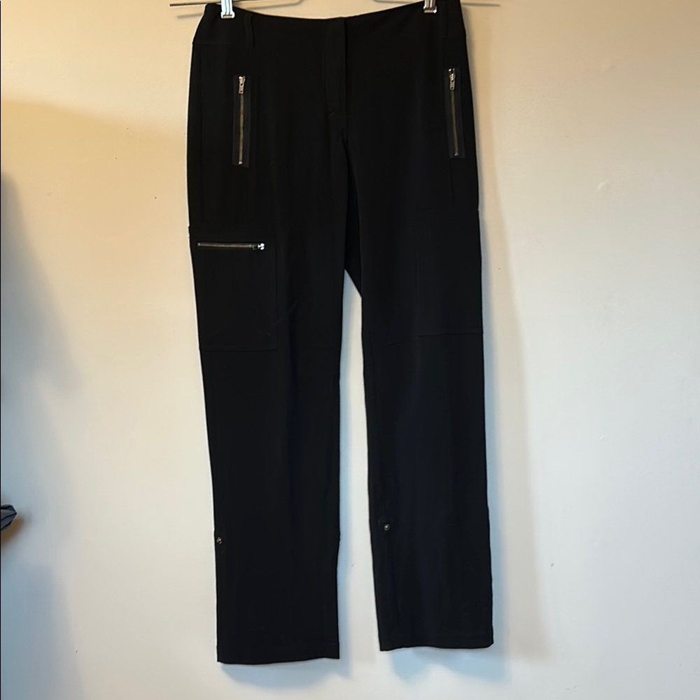 Chico’s black pants zipper trim rollup cuffs in very good condition size 0